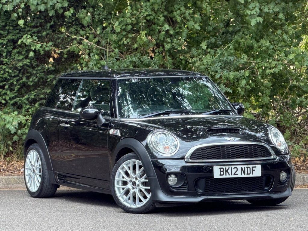 Mini Hatch 2L Cooper Sd BK12NDF Black