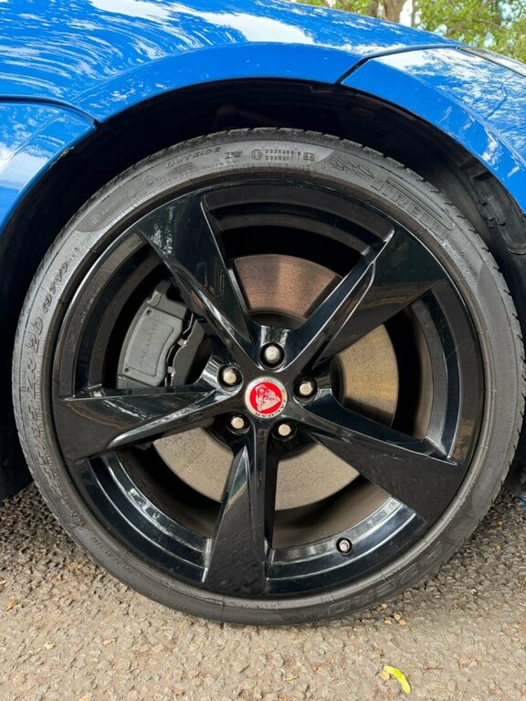 Jaguar F-Type R-dynamic Black #27