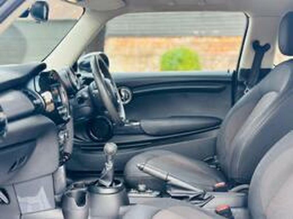 Mini Hatch Hatchback 1.5 Cooper Classic Euro 6 Ss 201 NX69YZL Silver #6