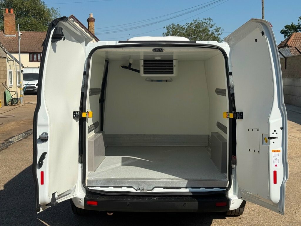 Ford Transit Custom 2.0 300 Ecoblue Temperature Controlled Fridge Chil MX19UYY #2