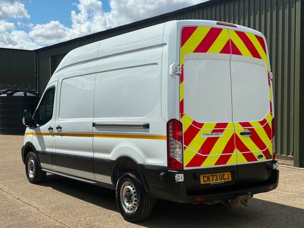 Ford Transit Custom 2.0 350 Ecoblue Leader Panel Van CK73UCJ #4