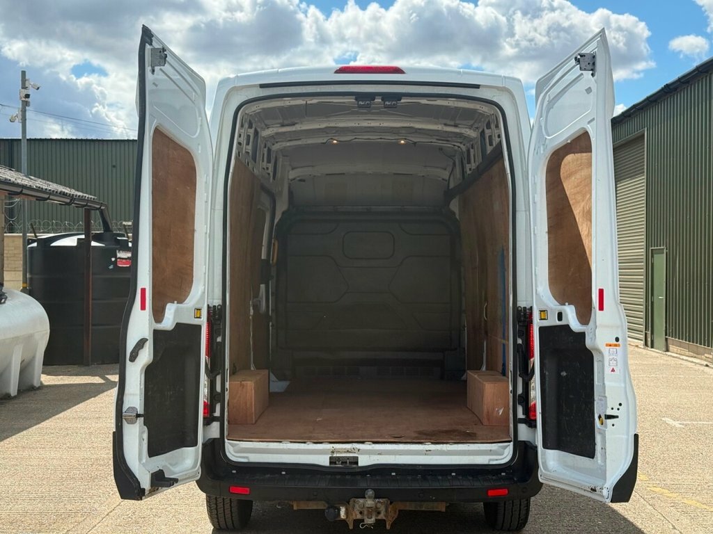 Ford Transit Custom 2.0 350 Ecoblue Leader Panel Van CK73UCJ #2