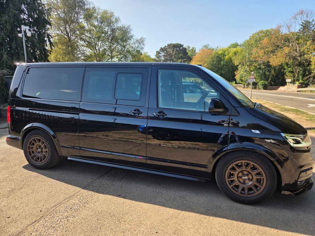 Volkswagen Transporter Shuttle 2.0 Tdi Bmt 199Ps Se Highline Kombi Black #5