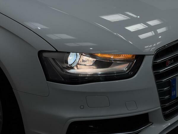 Audi S4 3.0 Tfsi V6 Estate S Tronic Quattro Eur White #4