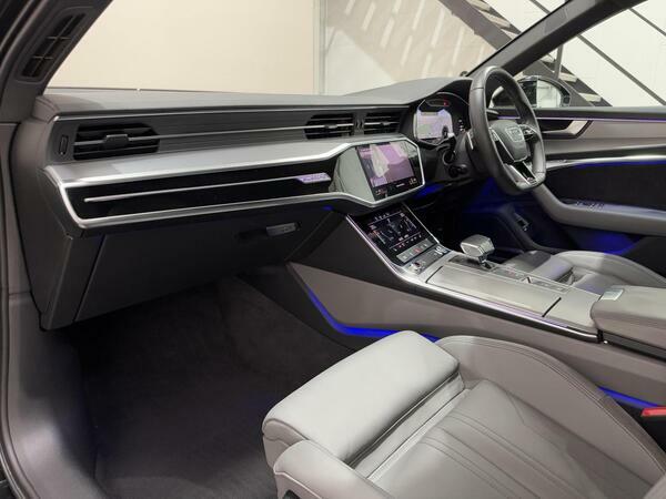 Audi A6 Saloon Saloon Black #44