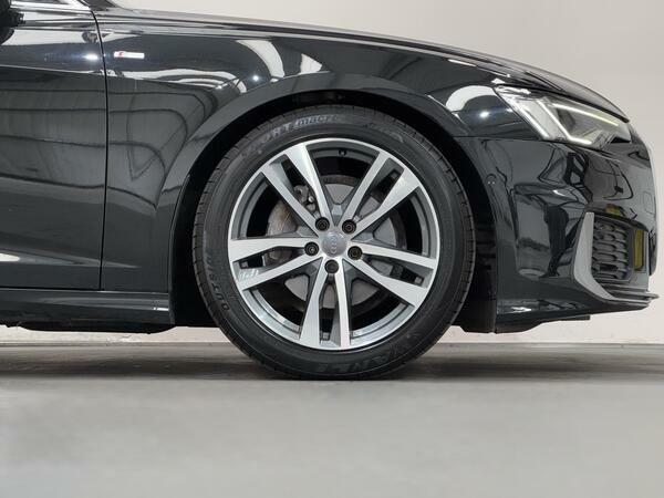Audi A6 Saloon Saloon Black #15