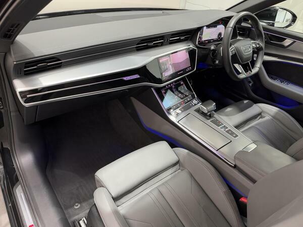 Audi A6 Saloon Saloon Black #45