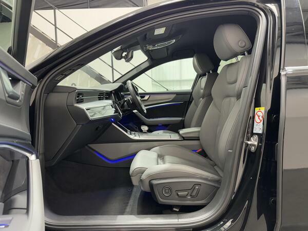 Audi A6 Saloon Saloon Black #46