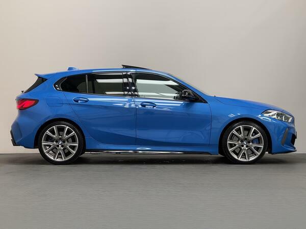 BMW 1 Series 116D Efficientdynamics Black #18