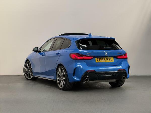 BMW 1 Series 116D Efficientdynamics Black #10