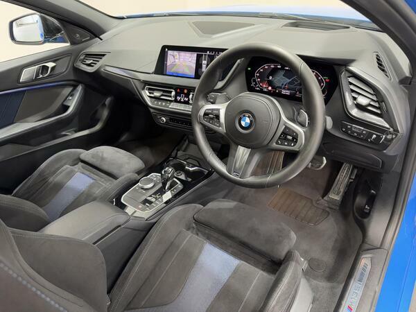 BMW 1 Series 116D Efficientdynamics Black #21