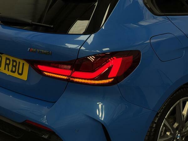 BMW 1 Series 116D Efficientdynamics Black #16