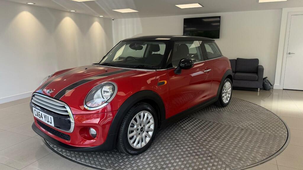 Mini Hatch 1.5 Cooper Euro 6 Ss Red