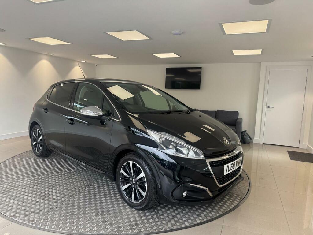 Peugeot 208 1.2 Puretech Allure Premium Euro 6 Ss Black #6
