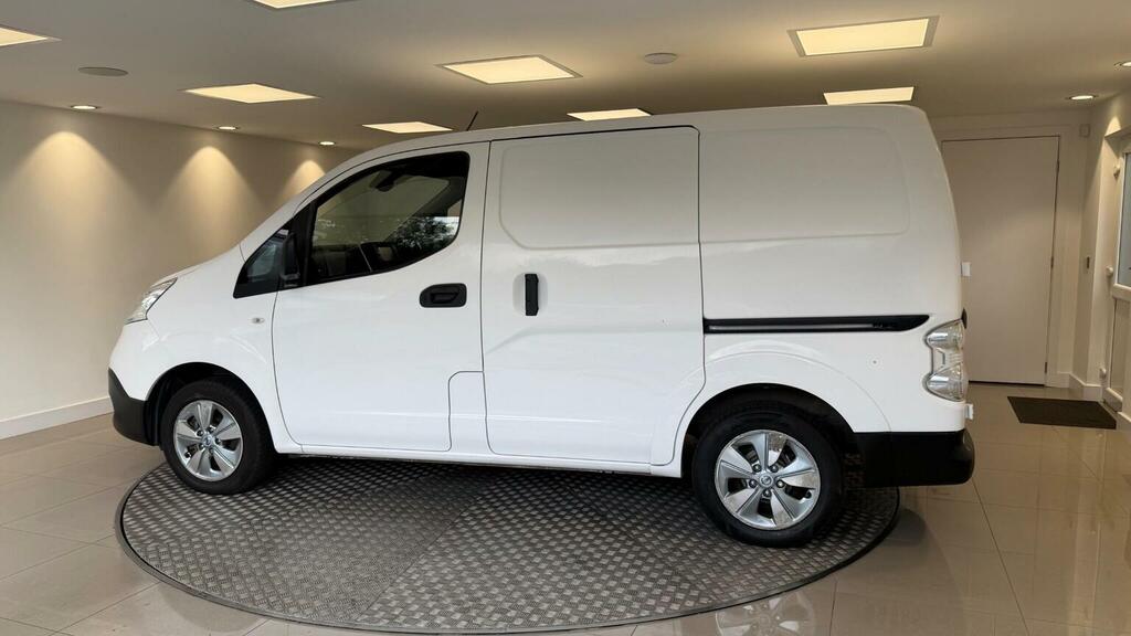 Nissan e-NV200 Panel Van Tekna Swb Rapid Plus 201616 White #6