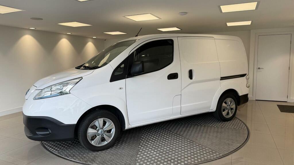 Nissan e-NV200 Panel Van Tekna Swb Rapid Plus 201616 White #2