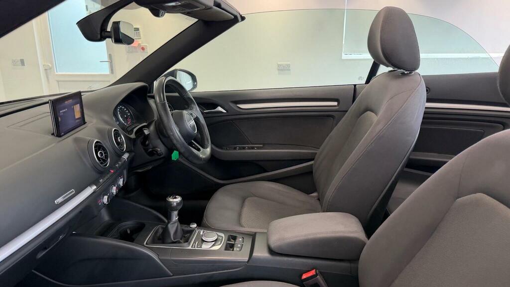 Audi A3 Cabriolet Tfsi Cod S Line Black #40