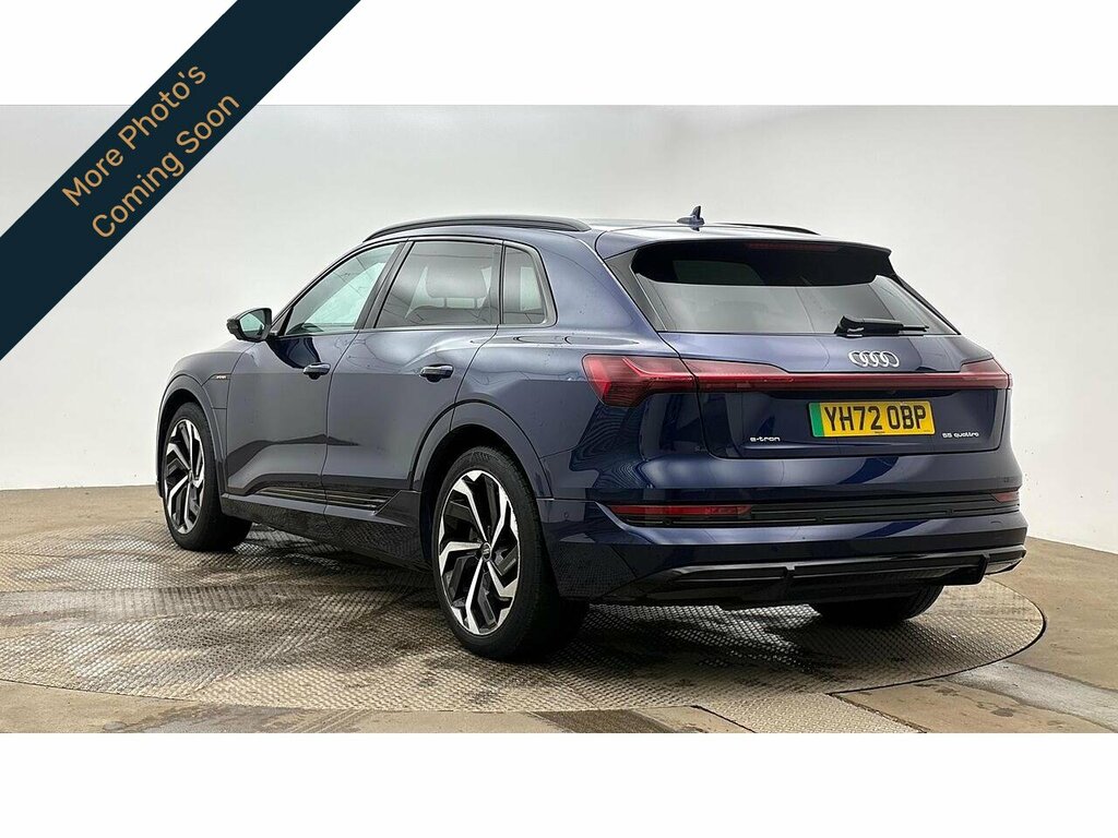 Audi E-tron Black Edition YH72OBP Blue #2