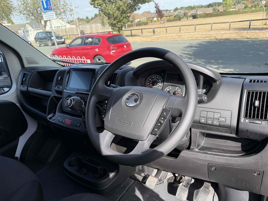 Vauxhall Movano Cdti 3500 Biturbo Prime DT23UJW White #6