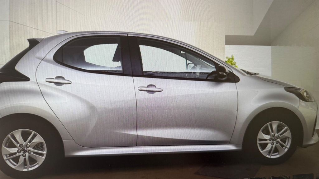 Mazda 2 1.5H Centre-line Cvt Euro 6 Ss Silver #6