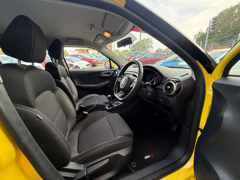 MG MG3 Hatchback Silver #7