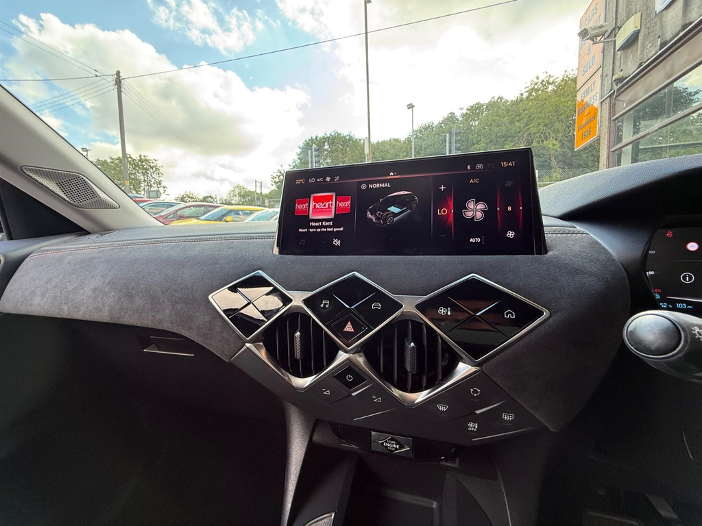 DS DS 3 Opera E-tense Ev Red #27