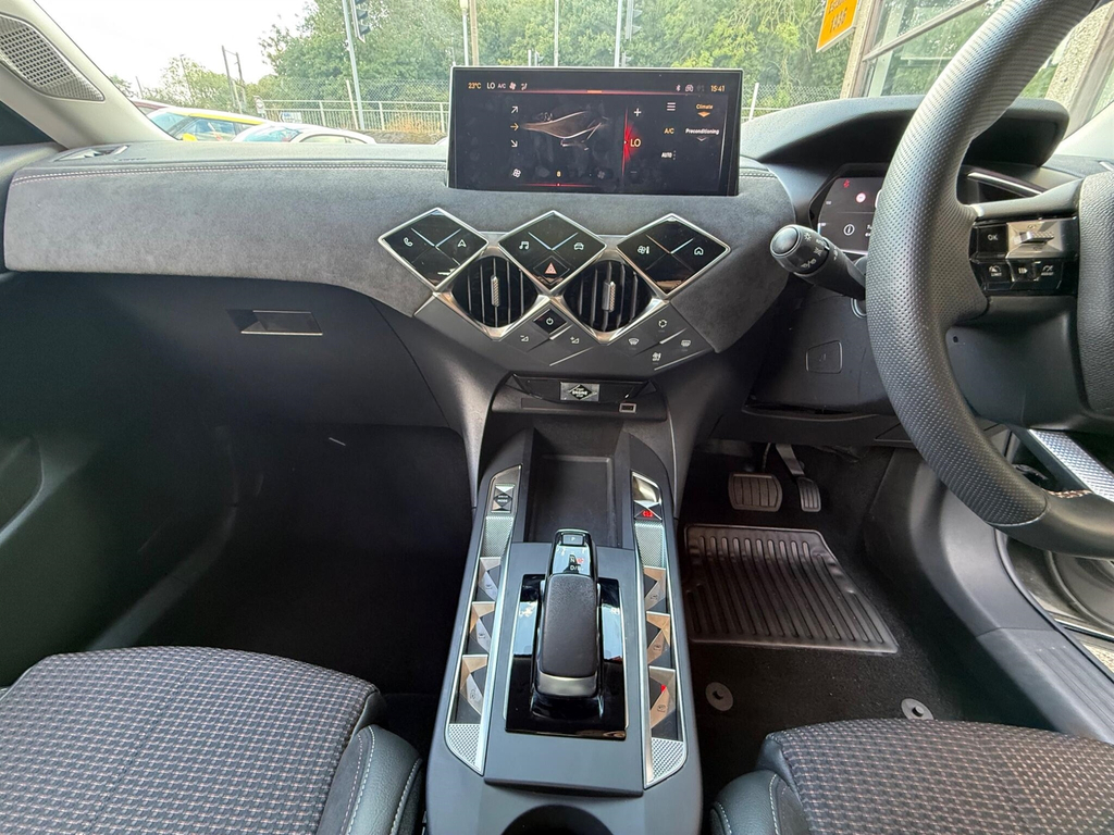 DS DS 3 Opera E-tense Ev Red #23