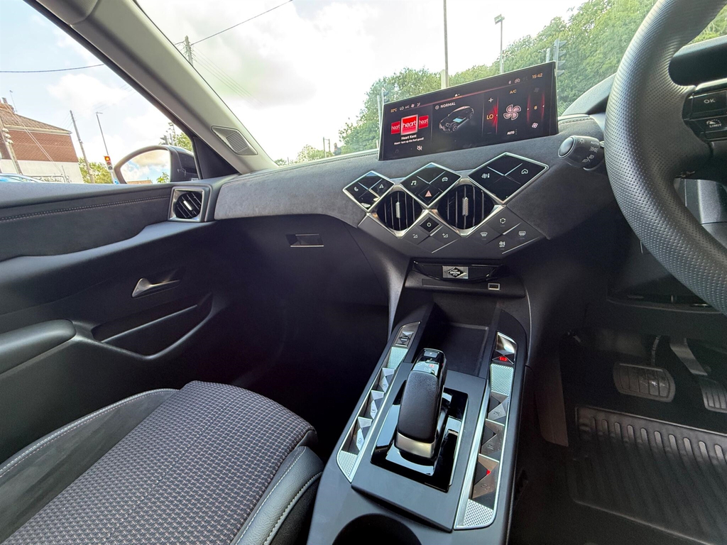 DS DS 3 Opera E-tense Ev Red #34