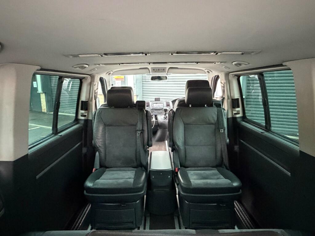 Volkswagen Caravelle Mpv Silver #16