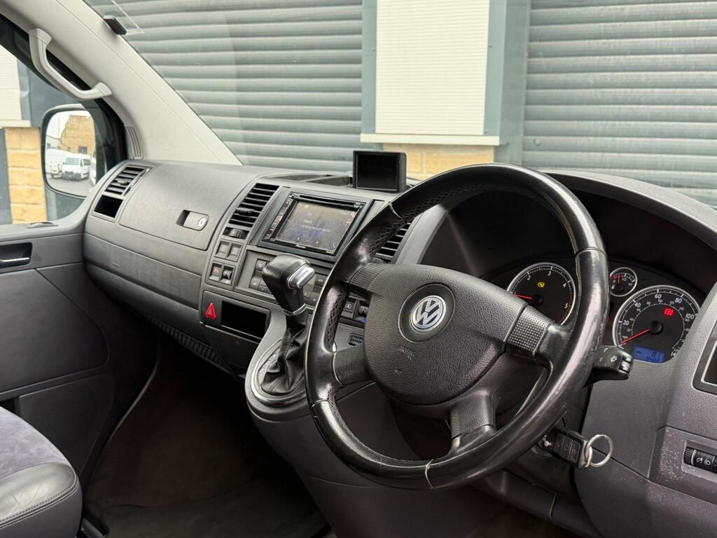 Volkswagen Caravelle Mpv Silver #13