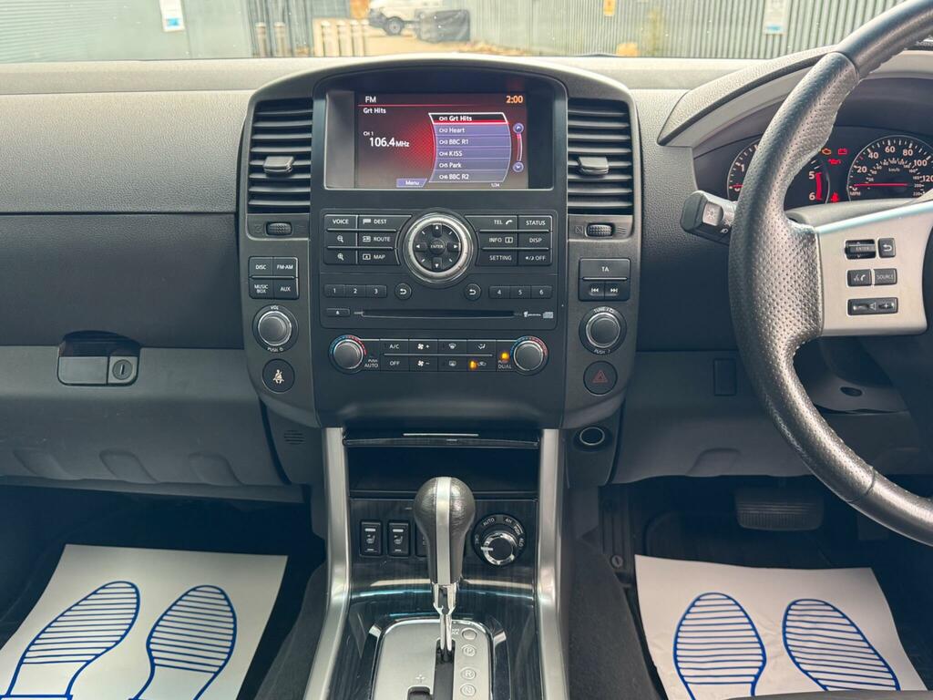 Nissan Pathfinder Tekna #25