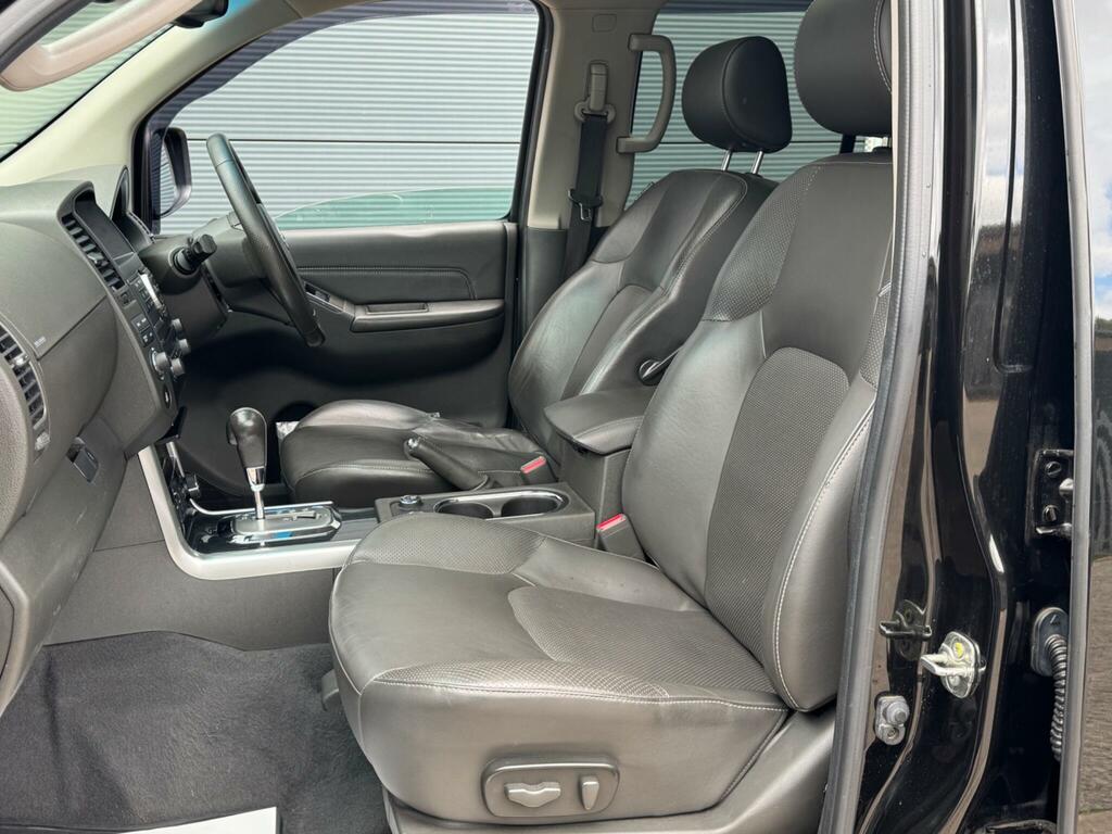 Nissan Pathfinder Tekna #36