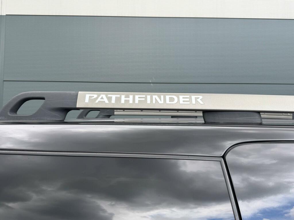 Nissan Pathfinder Tekna #28