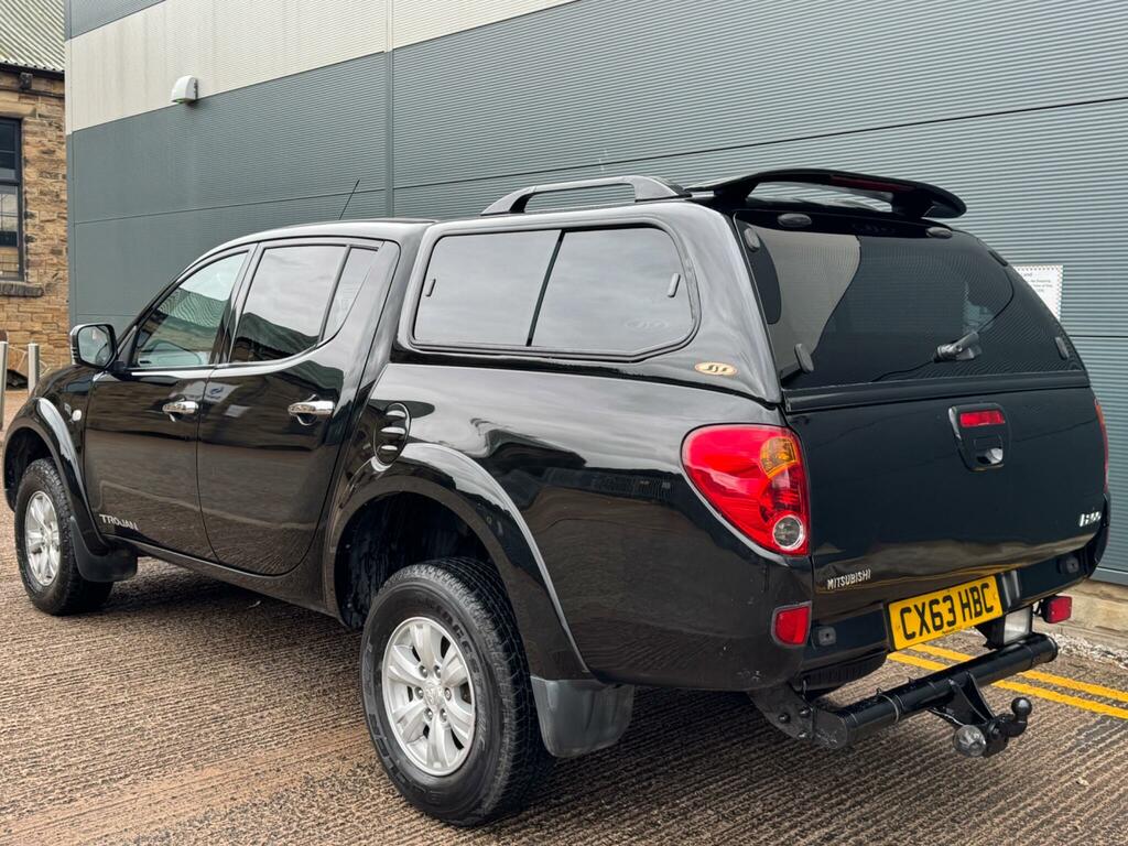 Mitsubishi L200 Red #21