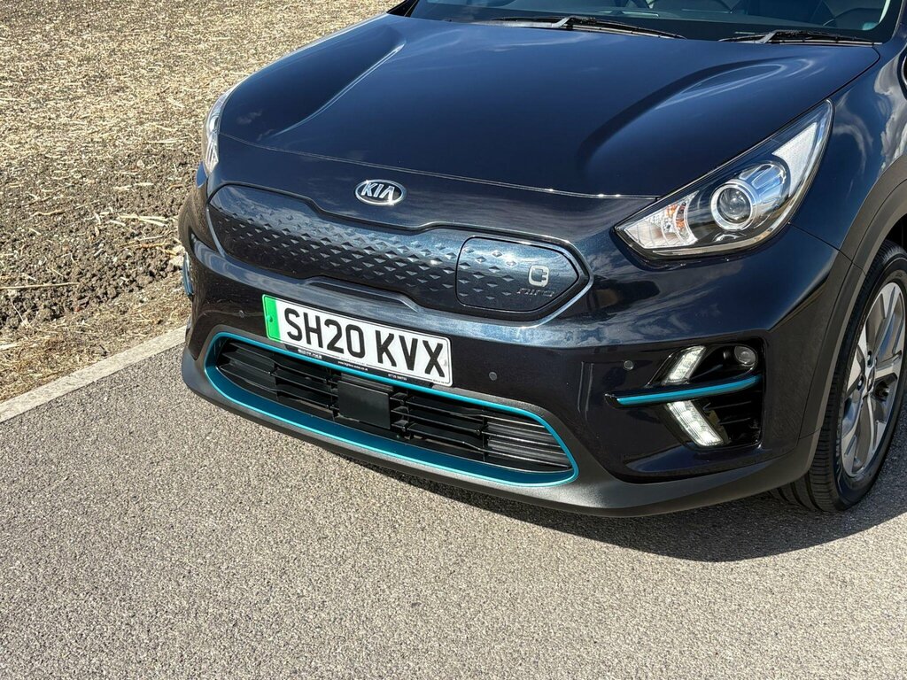 Kia e-Niro  Silver #15