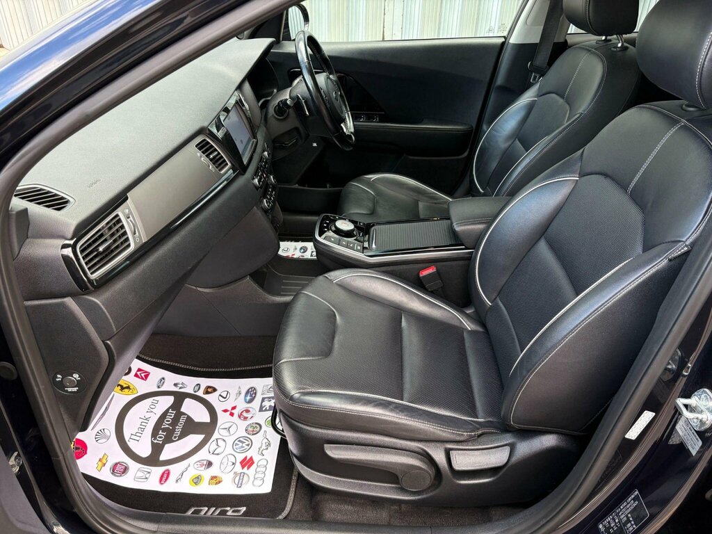 Kia e-Niro  Silver #22