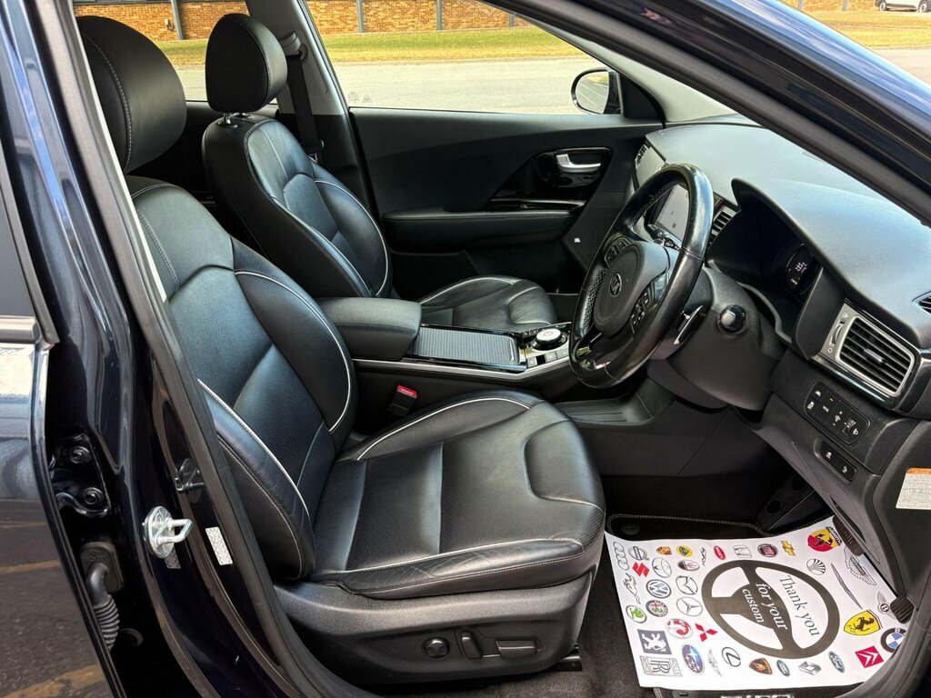 Kia e-Niro  Silver #16