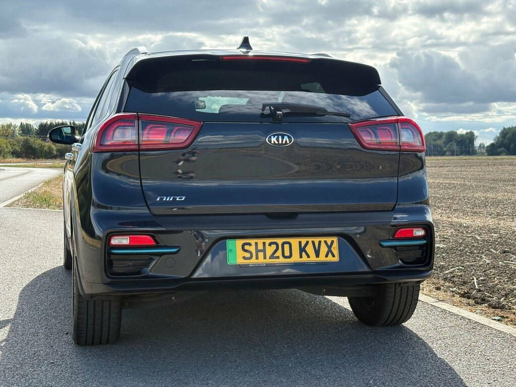 Kia e-Niro  Silver #9