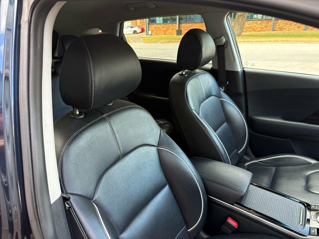Kia e-Niro  Silver #18