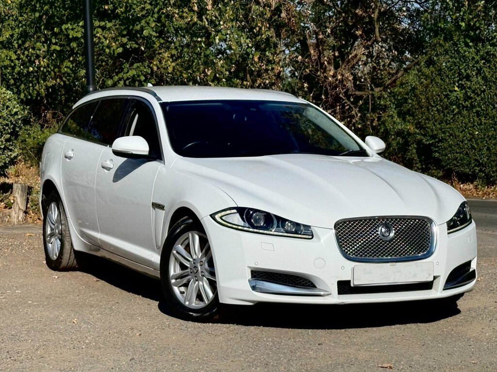 Jaguar XF 3.0D V6 Luxury Sportbrake Euro 5 Ss White