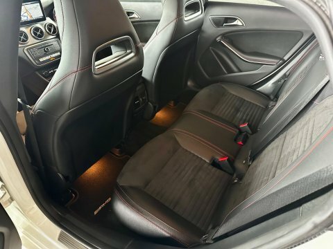 Mercedes-Benz CLA Class 180 Amg Line Edition Black #26