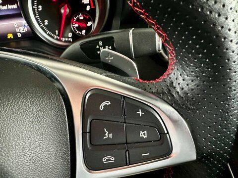 Mercedes-Benz CLA Class 180 Amg Line Edition Black #23