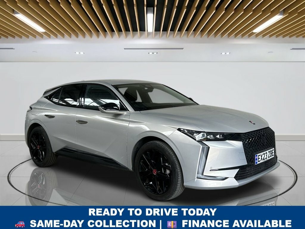 DS DS 4 1.6L Performance Line White