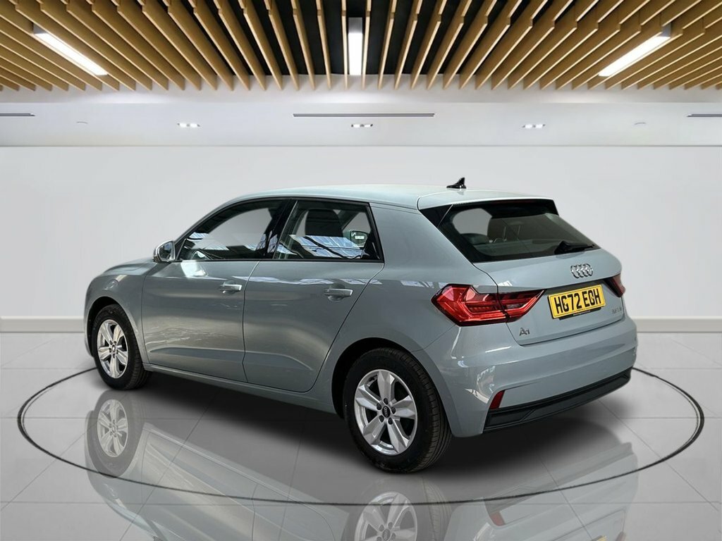Audi A1 1L Technik HG72EOH Grey #6