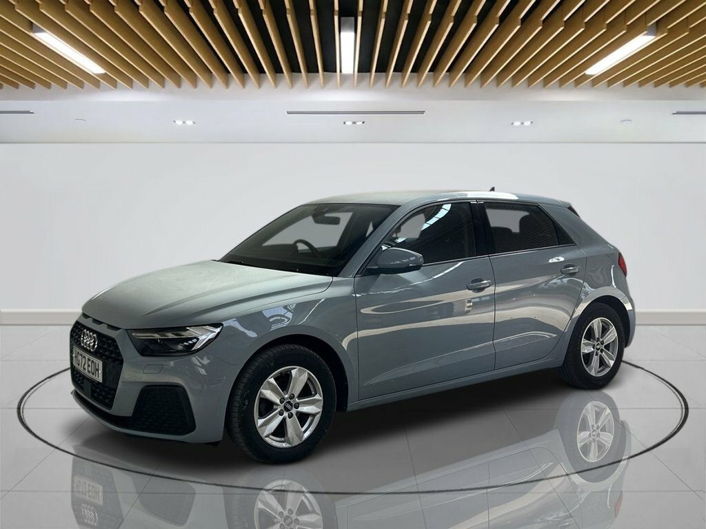 Audi A1 1L Technik HG72EOH Grey #4