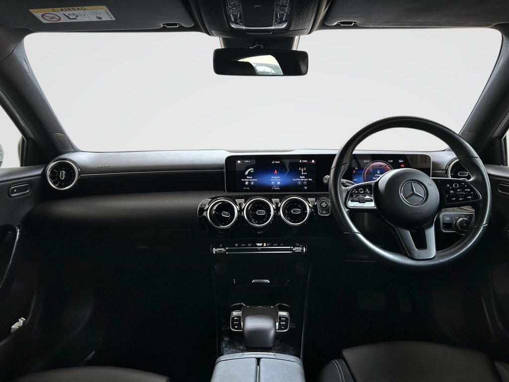 Mercedes-Benz A Class 1.3L Se HJ19EAG White #2