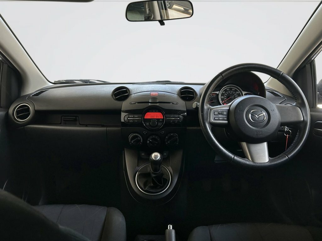Mazda 2 Hatchback Silver #3