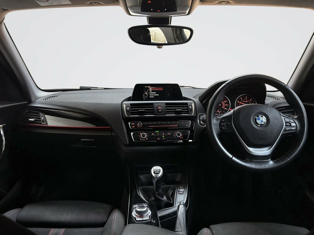 BMW 1 Series Hatchback WD65URW Red #3