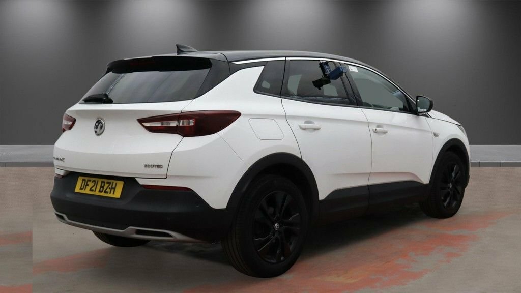 Vauxhall Grandland X 1.2L Sri Nav DF21BZH White #4