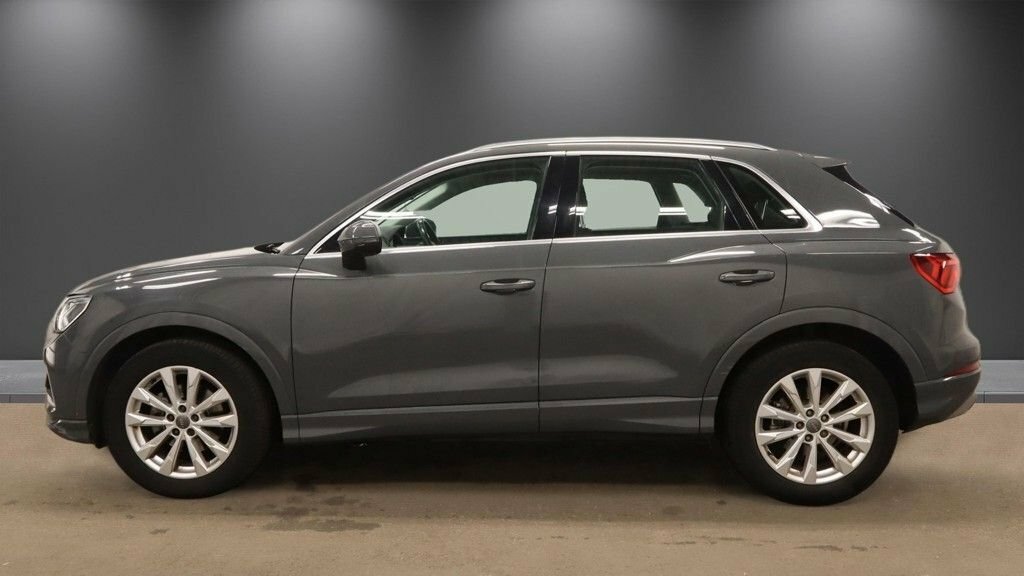 Audi Q3 1.5L Sport MJ19HHC Grey #6